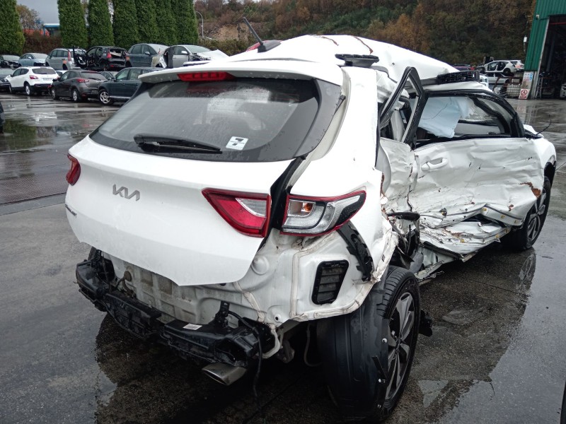 kia stonic (yb) del año 2021