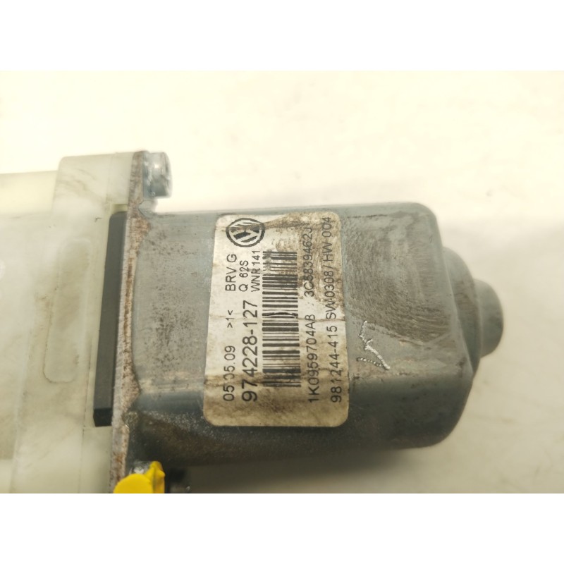 Recambio de motor elevalunas trasero derecho para volkswagen passat b6 (3c2) 2.0 tdi referencia OEM IAM 1K0959704AB  