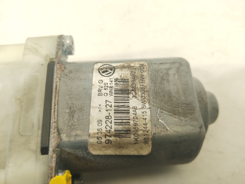 Recambio de motor elevalunas trasero derecho para volkswagen passat b6 (3c2) 2.0 tdi referencia OEM IAM 1K0959704AB  