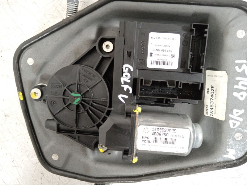 Recambio de elevalunas delantero derecho para volkswagen golf v (1k1) 1.9 tdi referencia OEM IAM 1K3837462A 1K0959792C 1K0959702