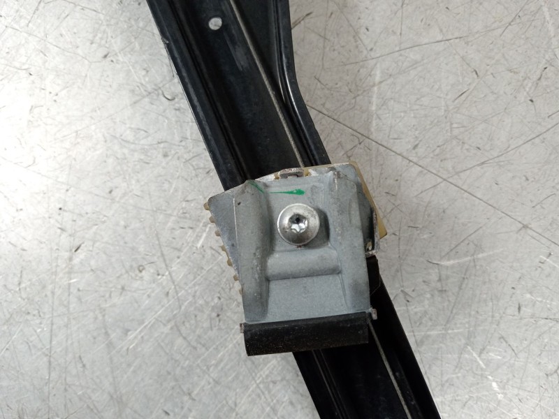 Recambio de elevalunas delantero derecho para volkswagen golf v (1k1) 1.9 tdi referencia OEM IAM 1K3837462A 1K0959792C 1K0959702