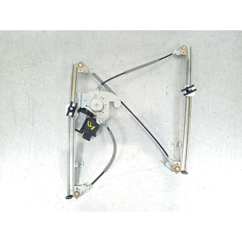 Recambio de elevalunas delantero izquierdo para renault clio iii grandtour (kr0/1_) 1.5 dci referencia OEM IAM 8200291148  