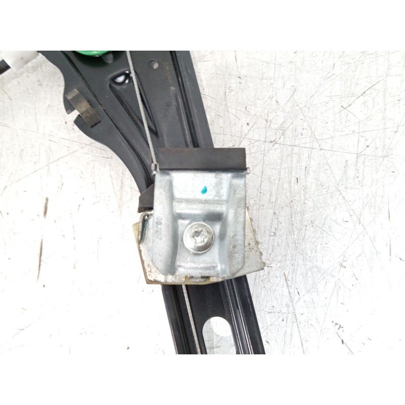 Recambio de elevalunas delantero derecho para volkswagen golf v (1k1) 1.9 tdi referencia OEM IAM 1K3837462B 1K0959792J 1K4837402