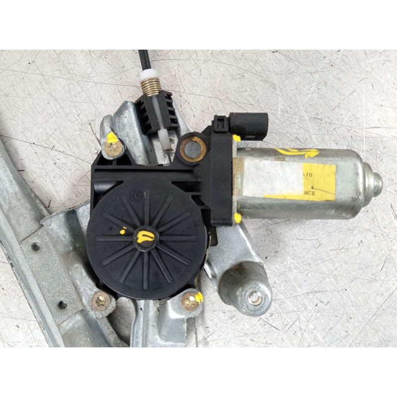 Recambio de elevalunas delantero derecho para ford focus i (daw, dbw) 1.6 16v referencia OEM IAM XS4123200  