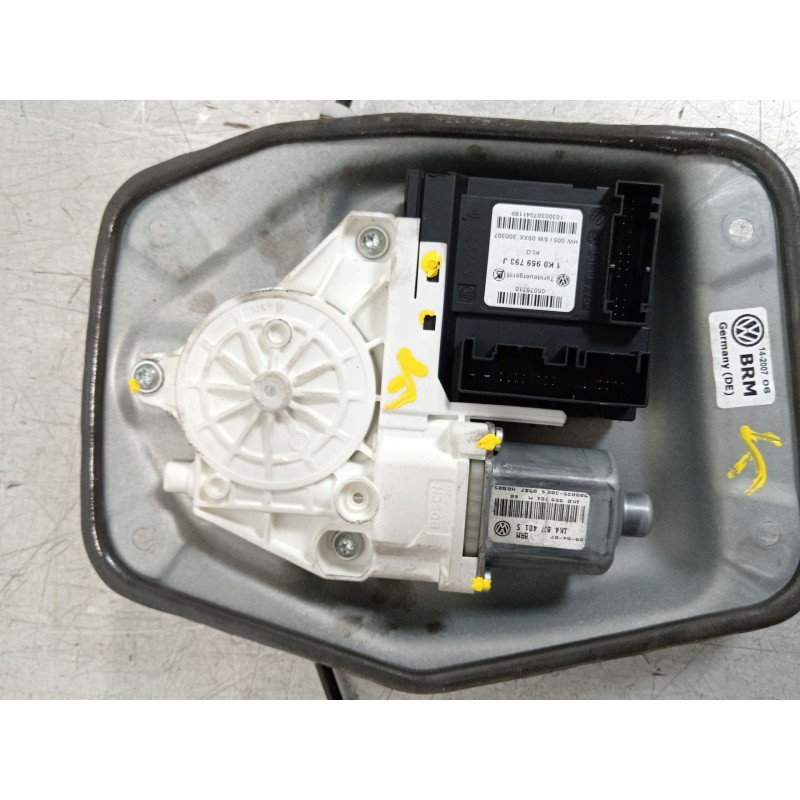 Recambio de elevalunas delantero izquierdo para volkswagen golf v (1k1) 1.9 tdi referencia OEM IAM 1K3837461B 1K0959793J 1K48374