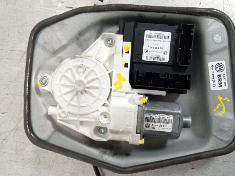 Recambio de elevalunas delantero izquierdo para volkswagen golf v (1k1) 1.9 tdi referencia OEM IAM 1K3837461B 1K0959793J 1K48374
