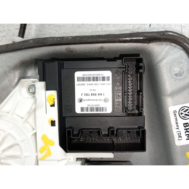 Recambio de elevalunas delantero izquierdo para volkswagen golf v (1k1) 1.9 tdi referencia OEM IAM 1K3837461B 1K0959793J 1K48374