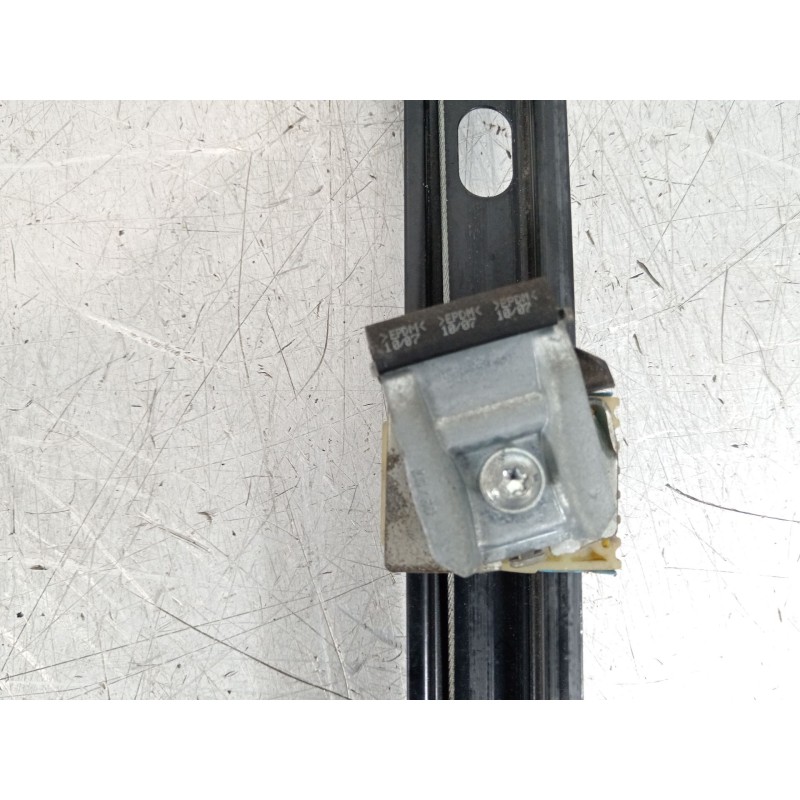 Recambio de elevalunas delantero izquierdo para volkswagen golf v (1k1) 1.9 tdi referencia OEM IAM 1K3837461B 1K0959793J 1K48374