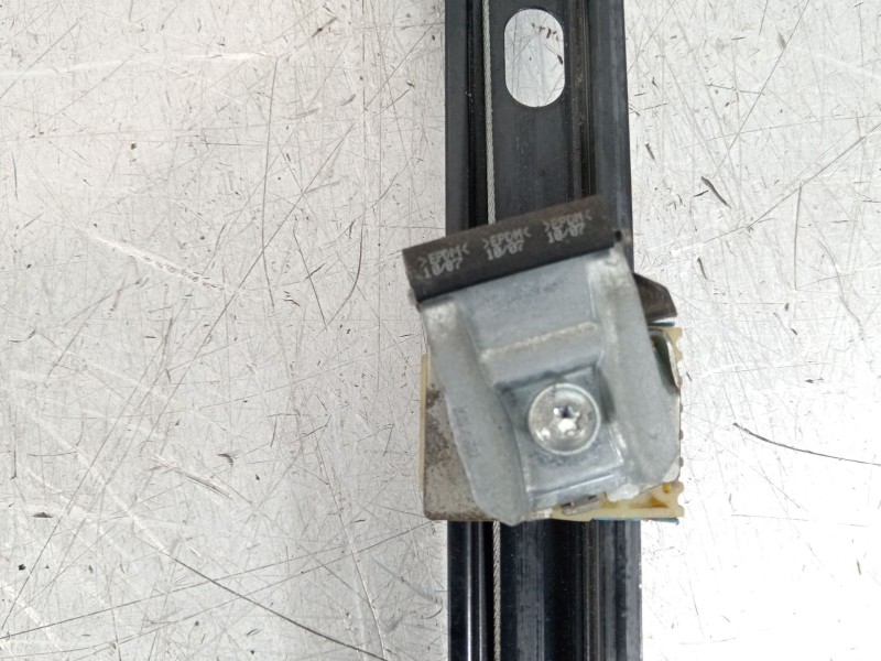 Recambio de elevalunas delantero izquierdo para volkswagen golf v (1k1) 1.9 tdi referencia OEM IAM 1K3837461B 1K0959793J 1K48374