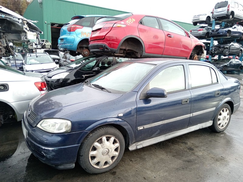 opel astra g hatchback (t98) del año 2000