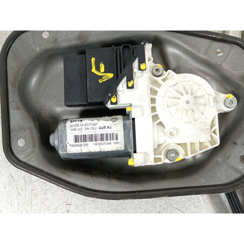 Recambio de elevalunas trasero derecho para volkswagen golf v (1k1) 1.9 tdi referencia OEM IAM 1K4839462A 1K0959794E 1K0959704K
