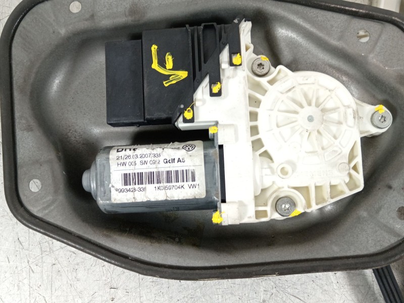 Recambio de elevalunas trasero derecho para volkswagen golf v (1k1) 1.9 tdi referencia OEM IAM 1K4839462A 1K0959794E 1K0959704K