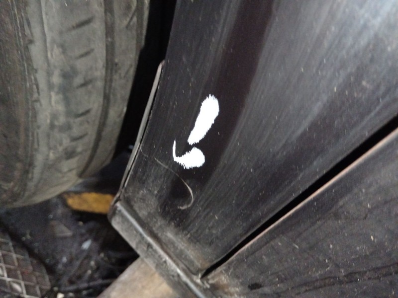 Recambio de aleta delantera izquierda para volkswagen golf vi (5k1) 1.6 tdi referencia OEM IAM   