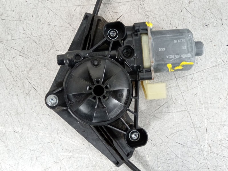 Recambio de elevalunas trasero derecho para volkswagen touran (5t1) 1.6 tdi referencia OEM IAM 5TA839462 5Q0959802A 