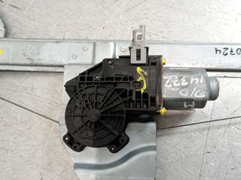 Recambio de elevalunas delantero derecho para peugeot partner tepee 1.6 hdi referencia OEM IAM 9802389180  