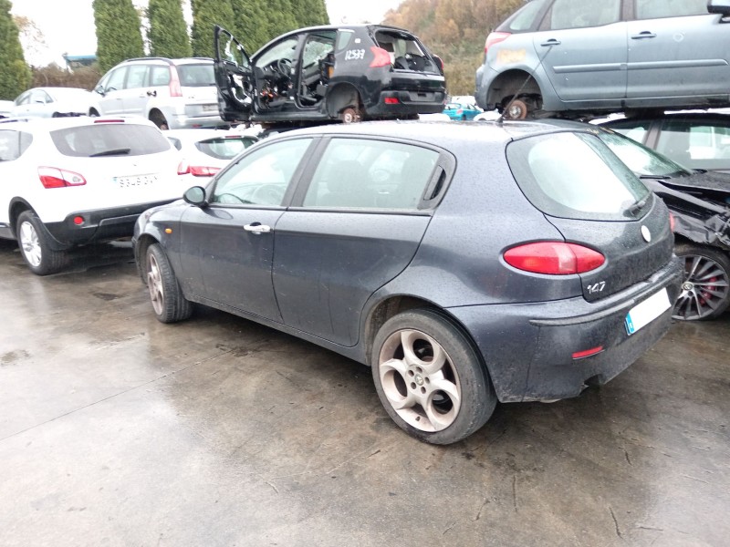 alfa romeo 147 (937_) del año 2004
