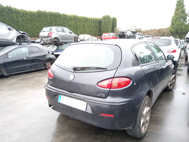 alfa romeo 147 (937_) del año 2004