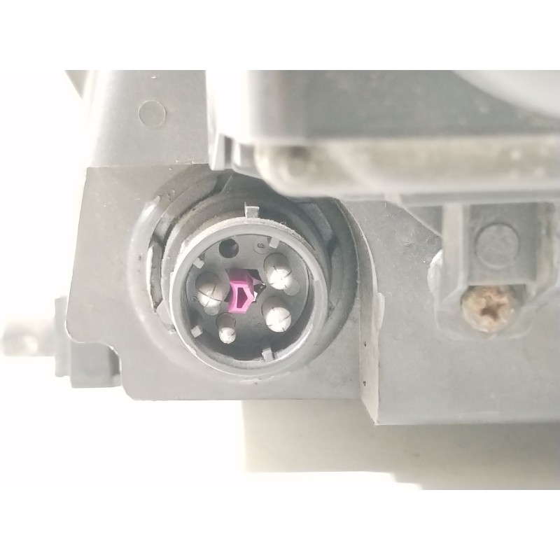 Recambio de faro derecho para volkswagen passat berlina (3b2) comfortline syncro / 4motion referencia OEM IAM 3B0941016AN 147426