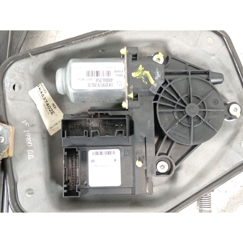 Recambio de elevalunas delantero derecho para volkswagen golf v (1k1) 1.9 tdi referencia OEM IAM 1K4837402E 1K0959792C 1K0959702