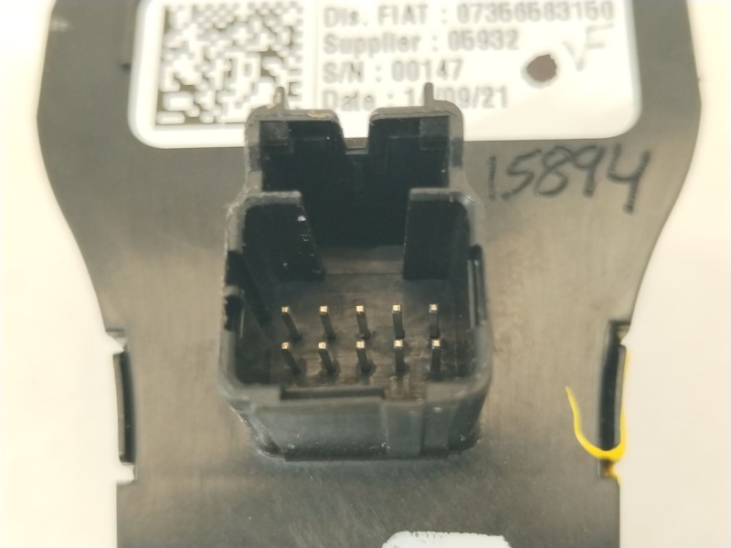 Recambio de mando luces para jeep renegade suv (bu, b1, bv) 1.0 t-gdi referencia OEM IAM 735658315  