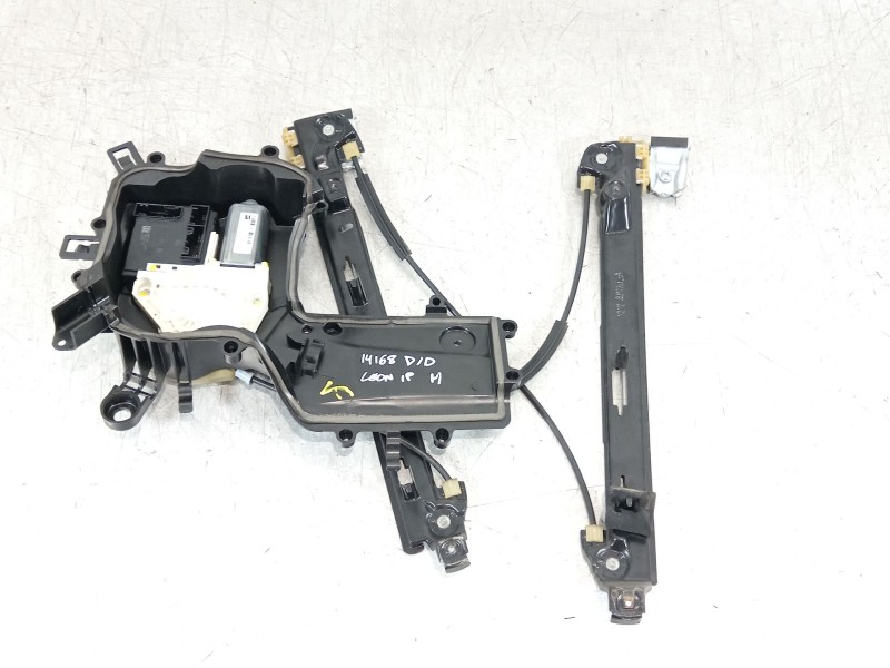 Recambio de elevalunas delantero derecho para seat leon (1p1) 1.6 tdi referencia OEM IAM 1P0837402S 3C0959792A 1P0837402N
