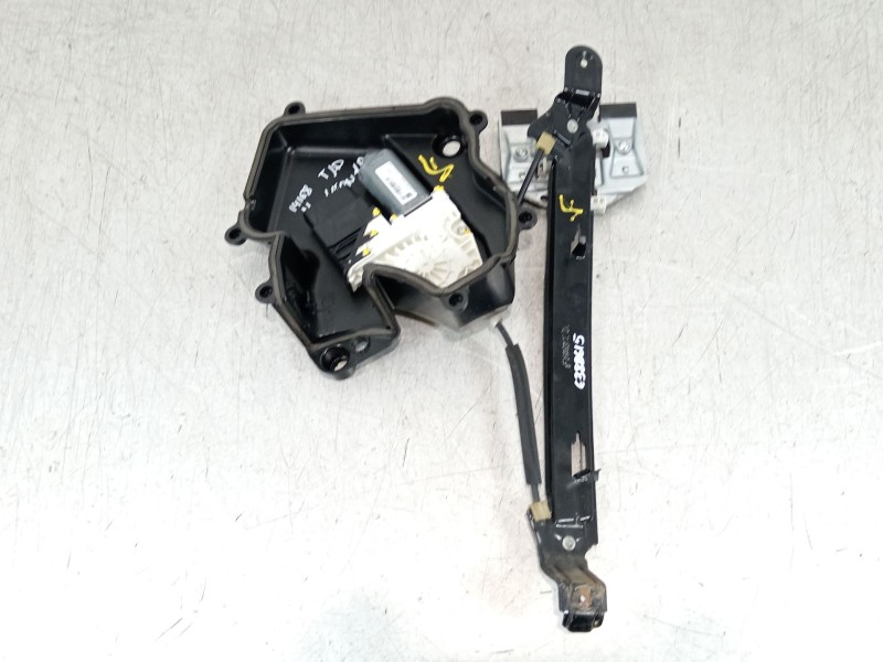 Recambio de elevalunas trasero derecho para seat leon (1p1) 1.6 tdi referencia OEM IAM 1P0839402C 1P0867444A 1K0959704AF