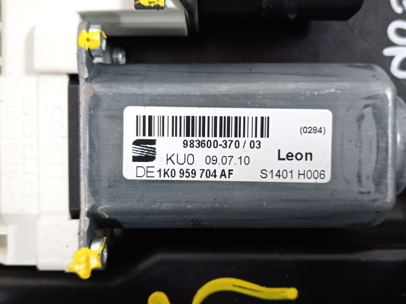 Recambio de elevalunas trasero derecho para seat leon (1p1) 1.6 tdi referencia OEM IAM 1P0839402C 1P0867444A 1K0959704AF