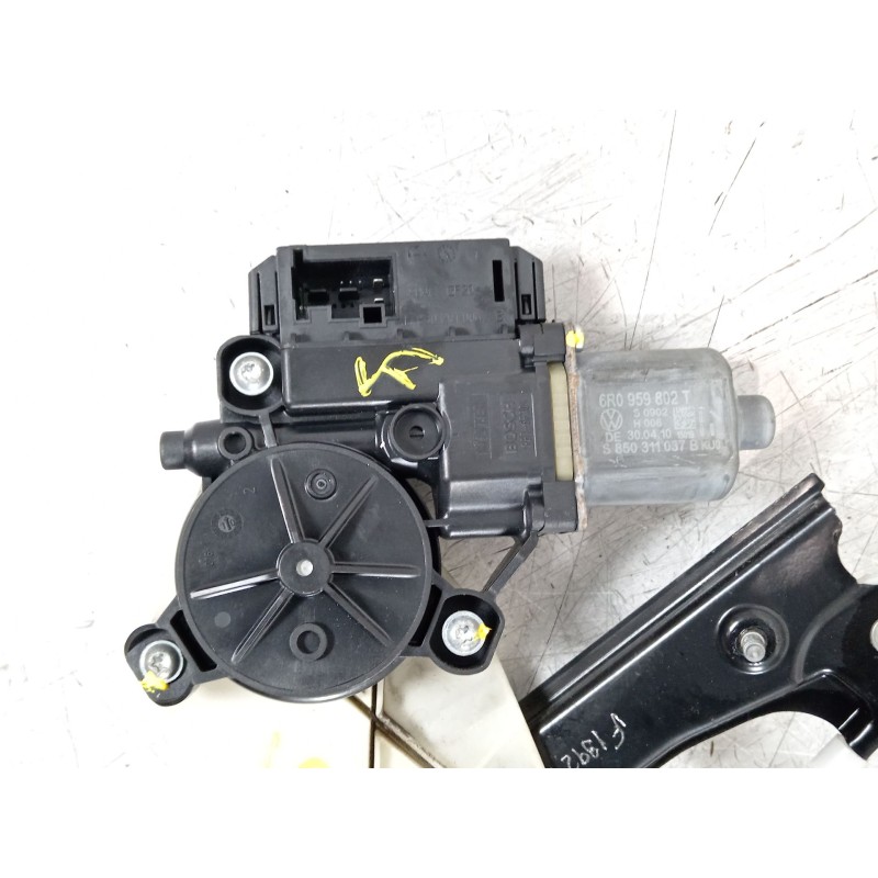 Recambio de elevalunas delantero derecho para volkswagen polo v (6r1, 6c1) 1.6 tdi referencia OEM IAM 6R4837462D 6R0959802T 