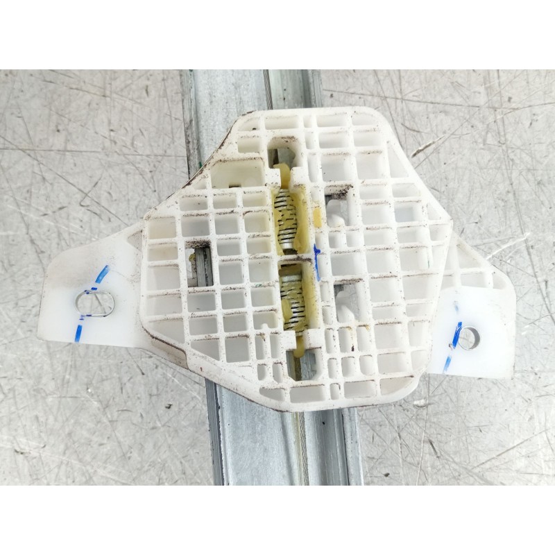 Recambio de elevalunas delantero derecho para hyundai i20 ii (gb, ib) 1.4 crdi referencia OEM IAM 82402C7010 82460C7000 