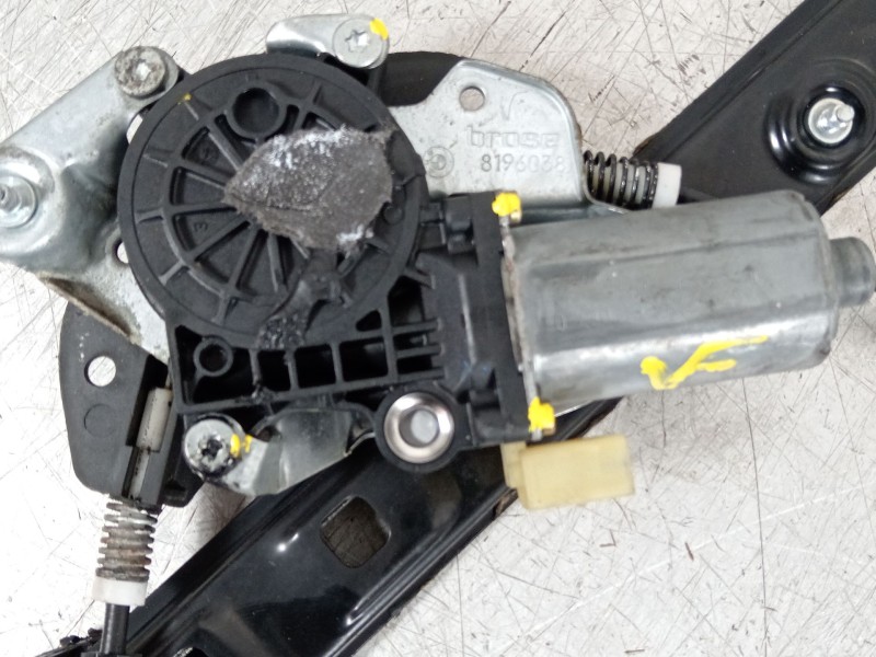 Recambio de elevalunas delantero derecho para bmw 3 (e46) 320 d referencia OEM IAM 8196038 676283620640 