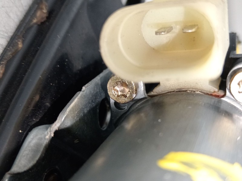 Recambio de elevalunas delantero derecho para bmw 3 (e46) 320 d referencia OEM IAM 8196038 676283620640 