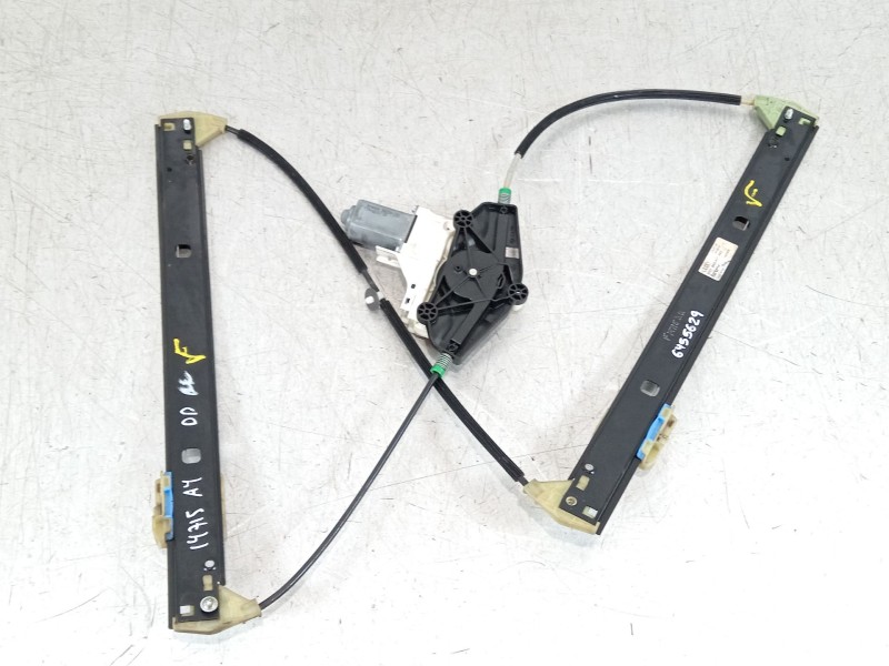 Recambio de elevalunas delantero derecho para audi a4 b8 (8k2) 2.0 tdi referencia OEM IAM 8K0837462 8K0959802A 