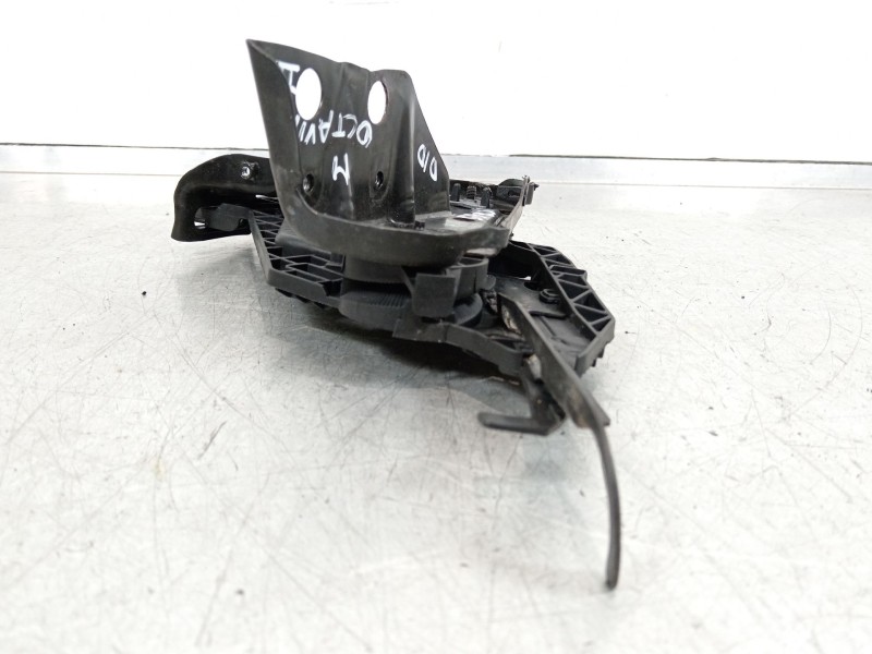 Recambio de soporte faro derecho para skoda octavia ii (1z3) 1.6 tdi referencia OEM IAM 1Z0941614  