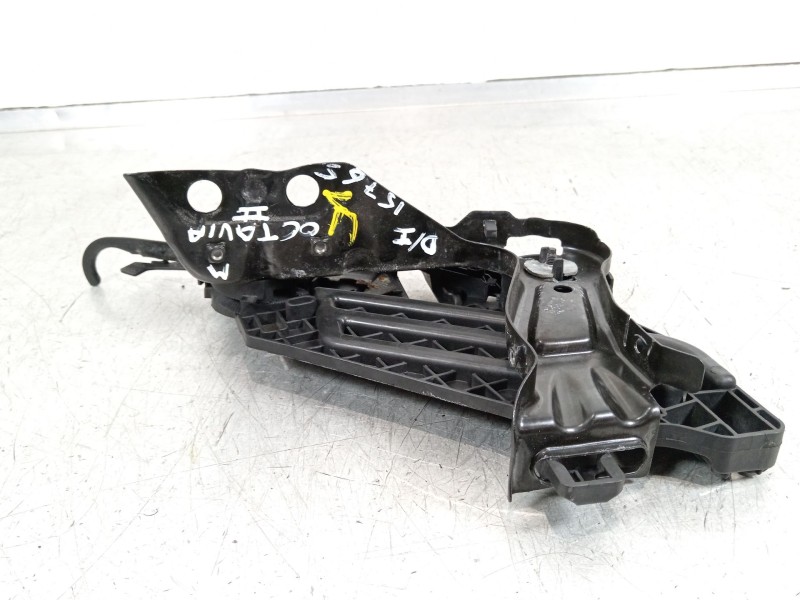 Recambio de soporte faro izquierdo para skoda octavia ii (1z3) 1.6 tdi referencia OEM IAM 1Z0941613  