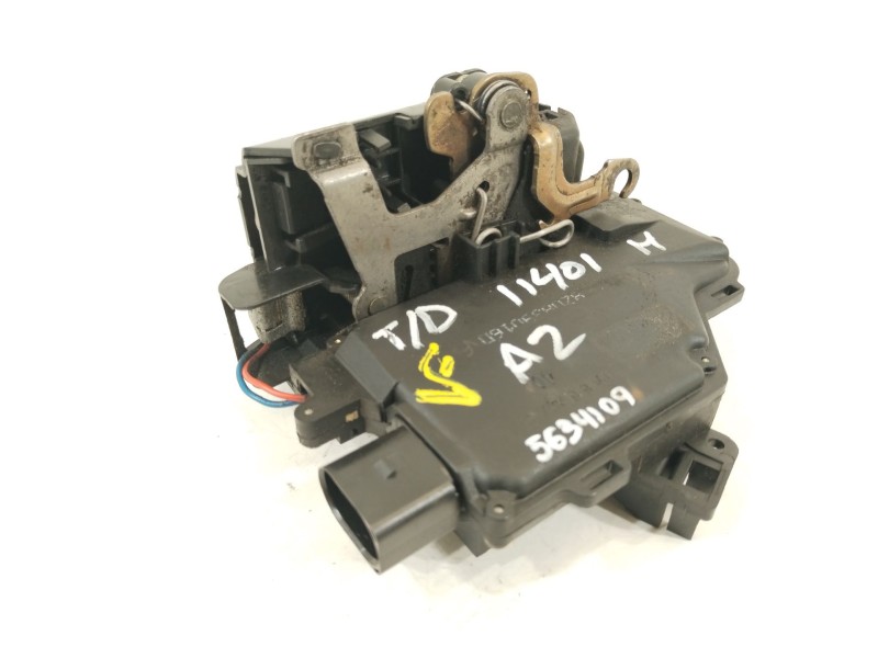 Recambio de cerradura puerta trasera derecha para audi a2 (8z) 1.4 tdi (55kw) referencia OEM IAM 8Z0839016D  