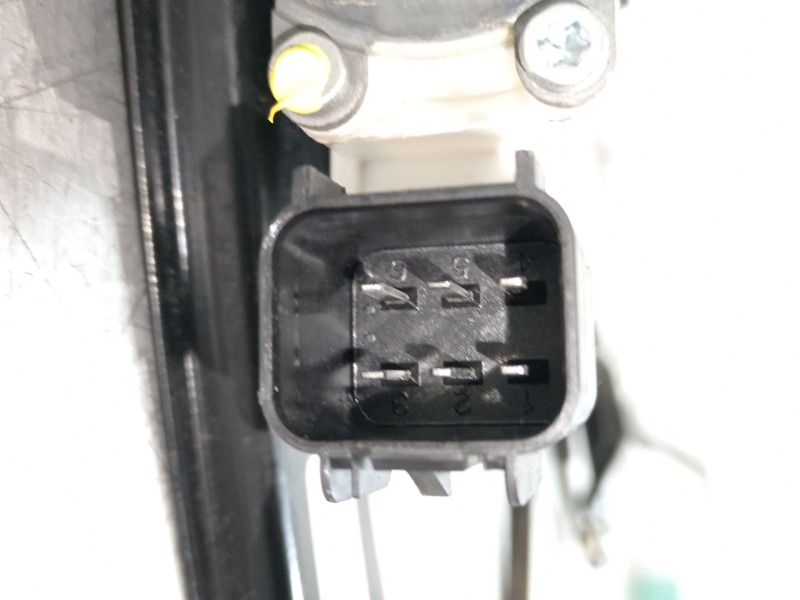 Recambio de elevalunas delantero derecho para ford focus iii 1.5 tdci referencia OEM IAM BM51A23200BF  