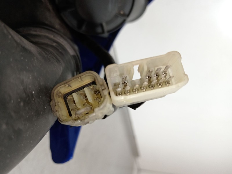 Recambio de cupula para yamaha yzf-r yzf-r6 (rj05) referencia OEM IAM 5SL2833002P0 5SL843000200 YZF-R6