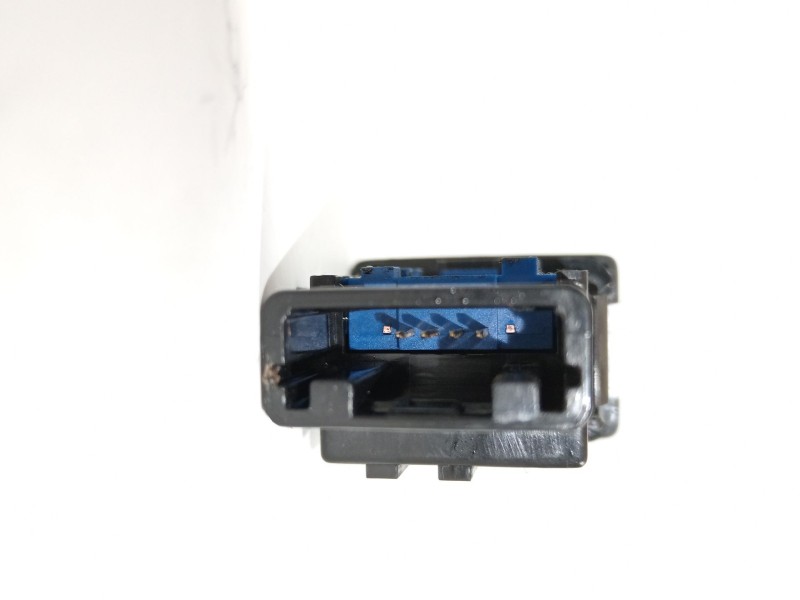 Recambio de interruptor para toyota yaris active referencia OEM IAM 84153F4010  