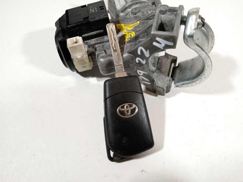 Recambio de conmutador de arranque para toyota yaris active referencia OEM IAM 8978202010 450200D04 8445071010