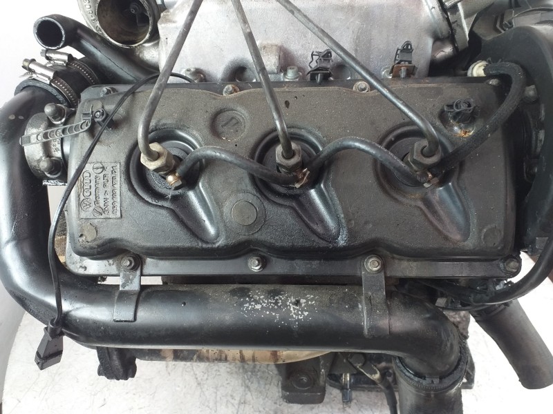 Recambio de culata para audi a6 berlina (4b2) 2.5 tdi referencia OEM IAM 059103373D  