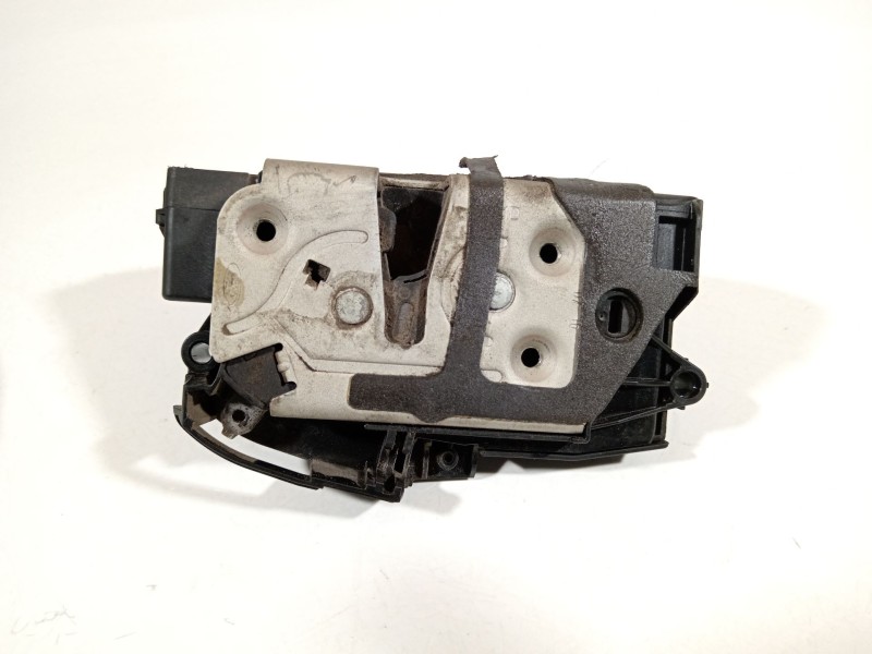 Recambio de cerradura puerta delantera derecha para ford focus iii 1.5 tdci referencia OEM IAM BM5AA21812BG  