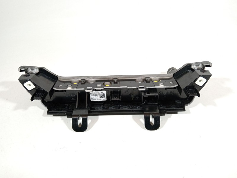 Recambio de mando multifuncion para peugeot 208 2020 referencia OEM IAM 98404585XU  