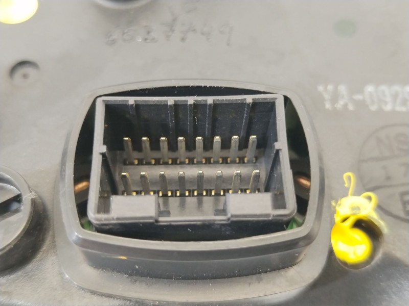 Recambio de cuadro instrumentos para yamaha yzf-r yzf-r6 (rj05) referencia OEM IAM BN6835000100 YA0929001 