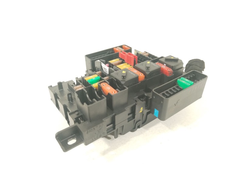 Recambio de caja reles / fusibles para mini mini (f56) cooper d referencia OEM IAM 61149360501 9270355 