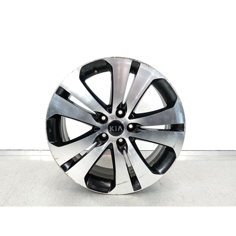 Recambio de llanta para kia sportage concept 4x2 referencia OEM IAM 529103u300  