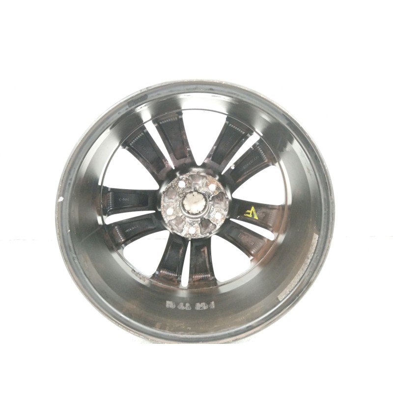 Recambio de llanta para kia sportage concept 4x2 referencia OEM IAM 529103u300  