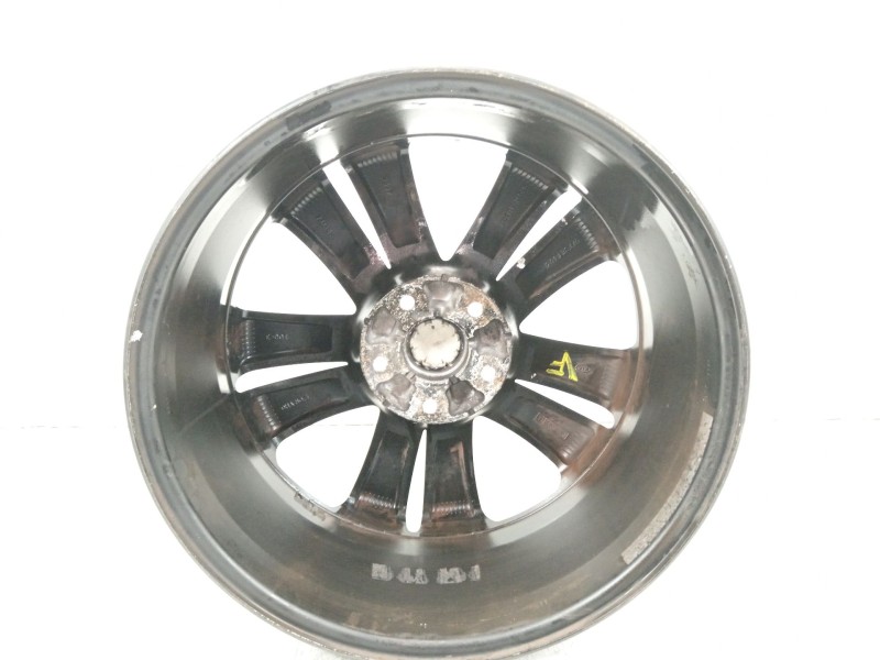 Recambio de llanta para kia sportage concept 4x2 referencia OEM IAM 529103u300  