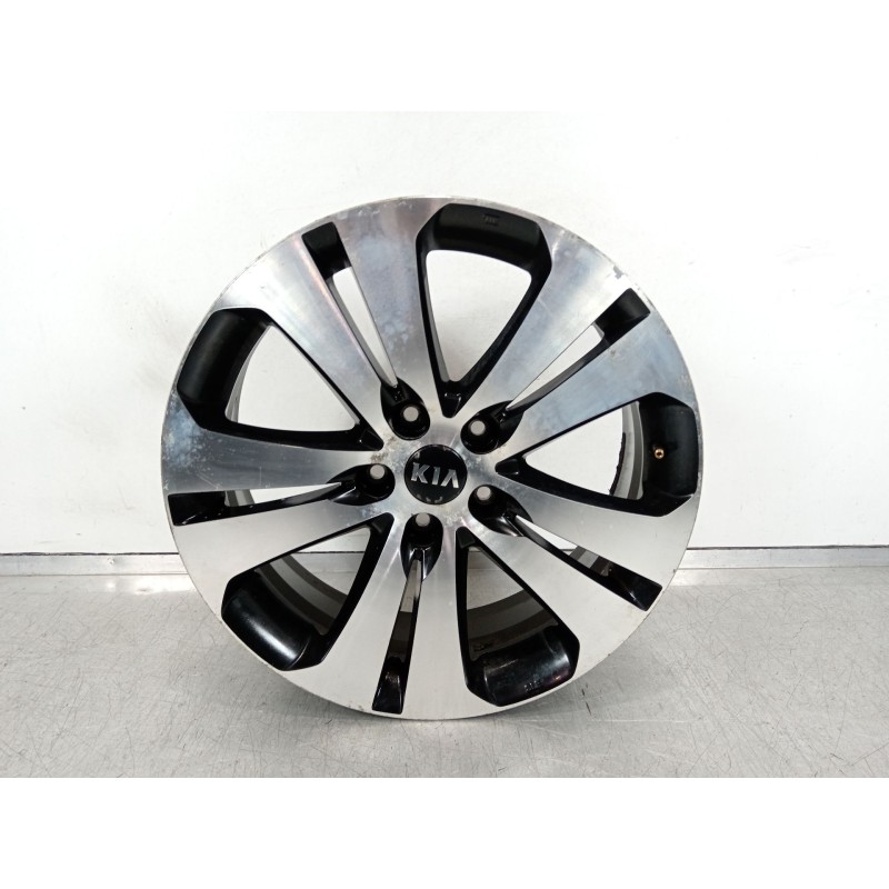 Recambio de llanta para kia sportage concept 4x2 referencia OEM IAM 529103u300  