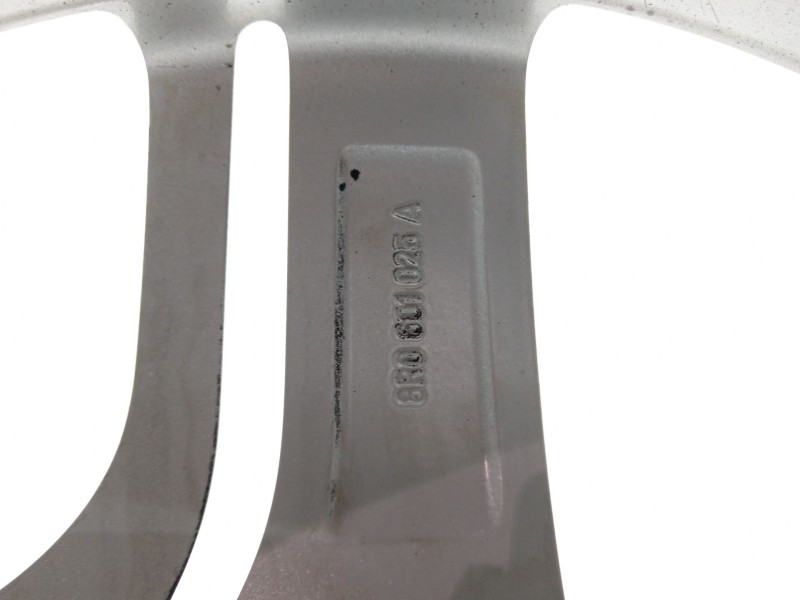 Recambio de llanta para audi q5 (8r) 2.0 tfsi (155kw) referencia OEM IAM 8R0601025A  