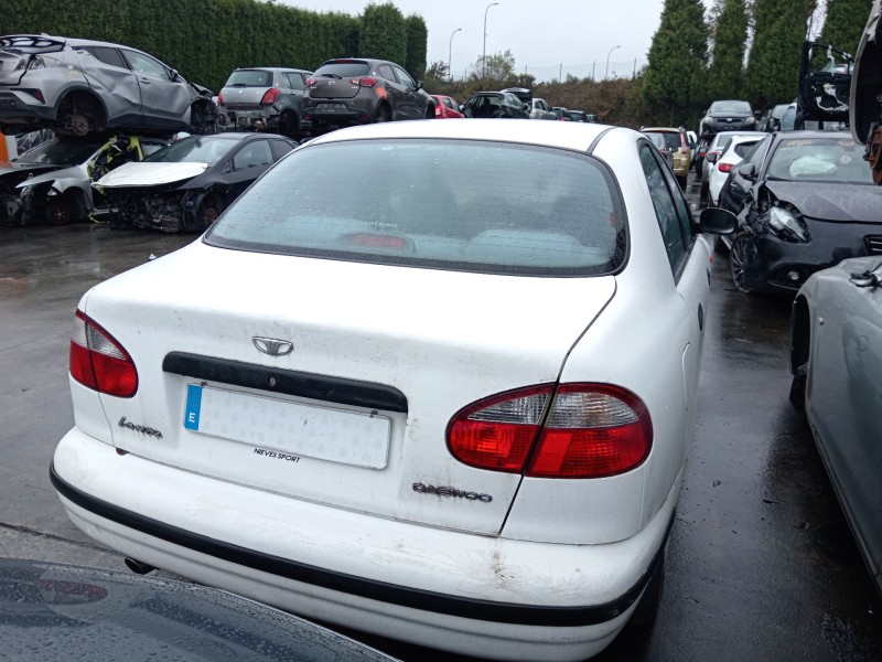 daewoo lanos (klat) del año 2000
